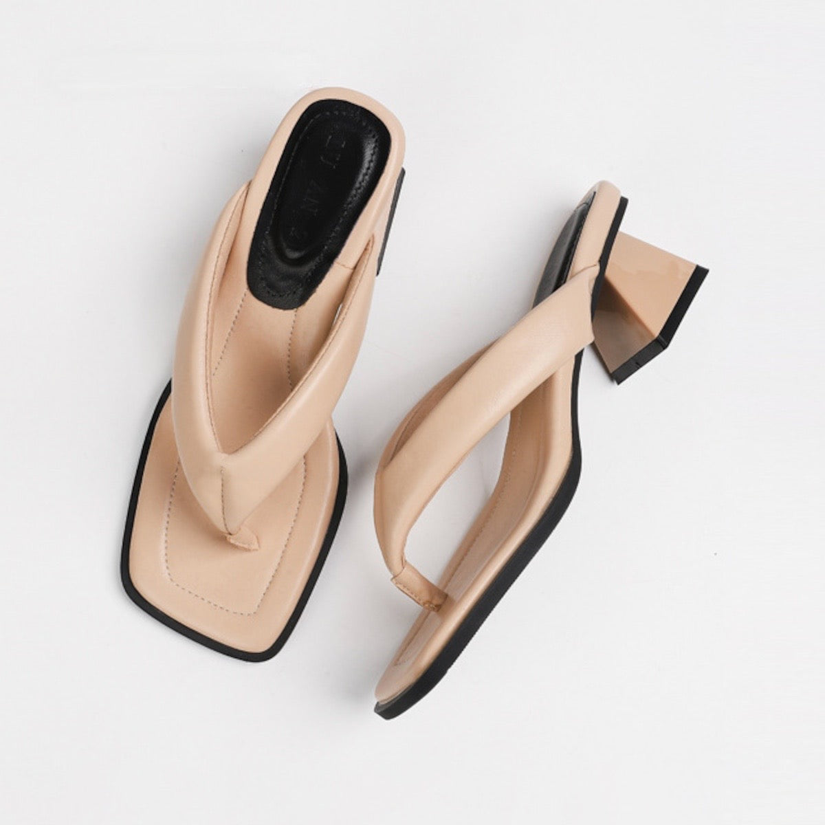 Sandalia Cannes - Elegancia y comodidad en cada paso